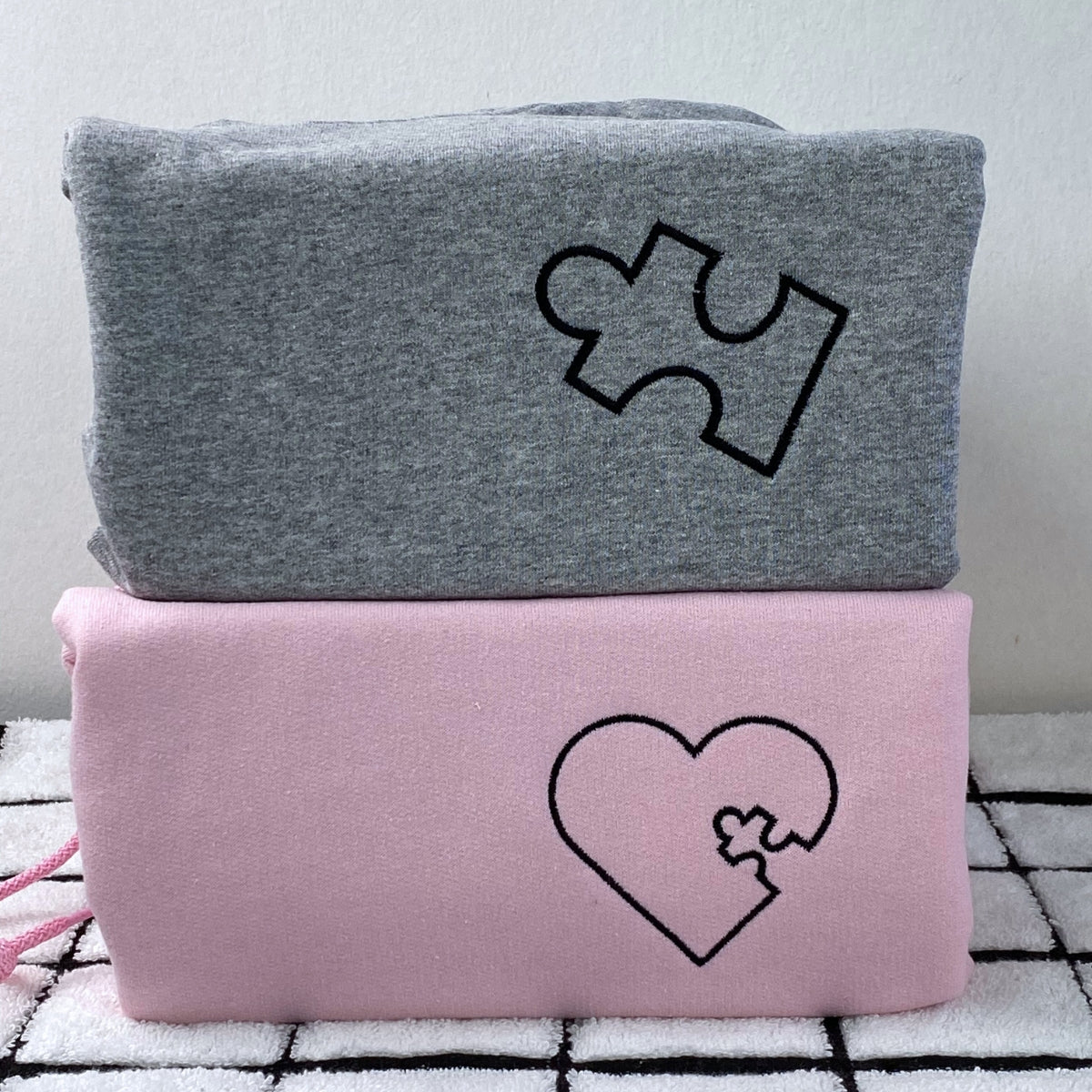 Custom Embroidered You Complete Me Heart Puzzle Matching Hoodies for Couples - Image 3