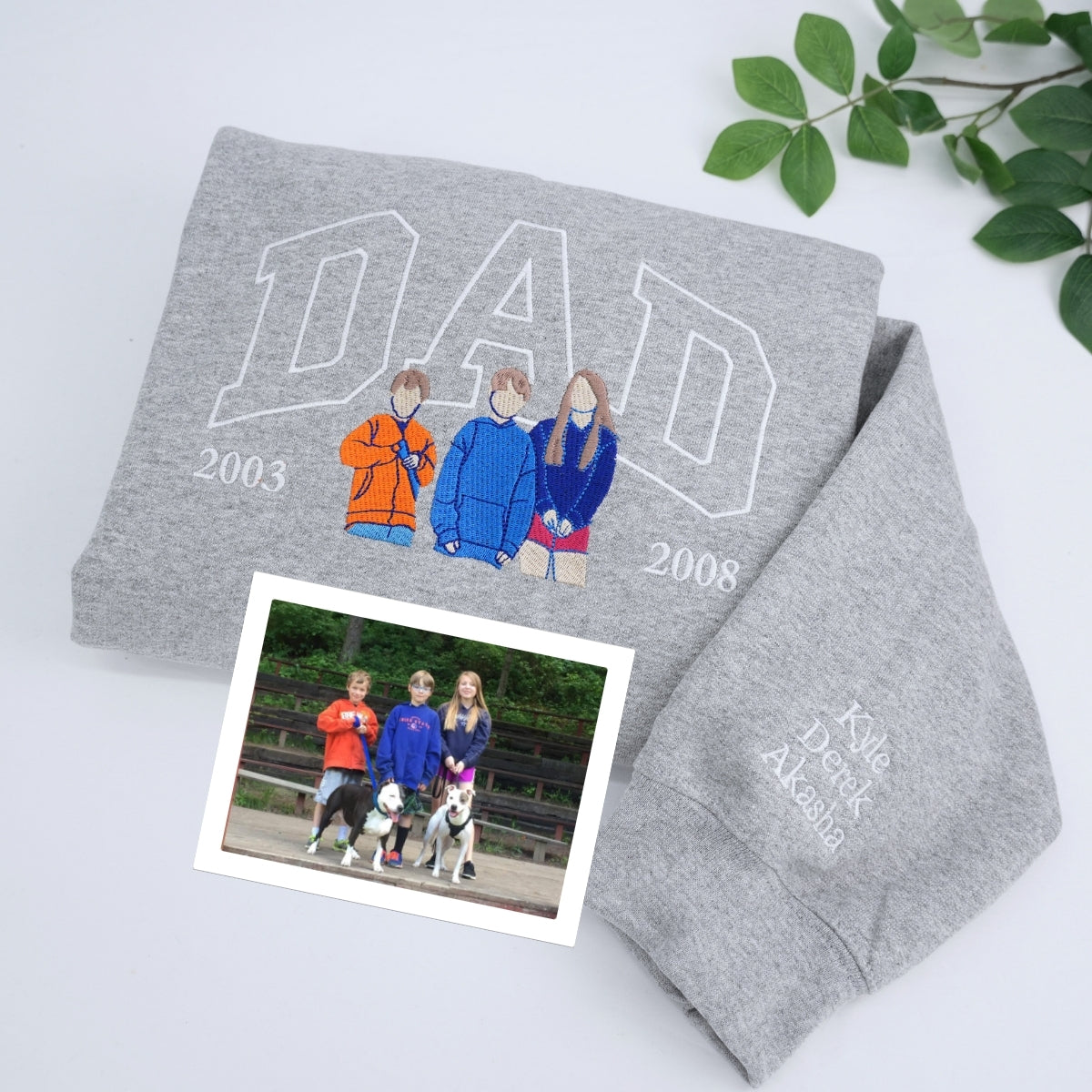 Dad Custom Family Portrait Hoodies - Personalized Father Children Embroidered Sweatshirts - Father's Day Gift - Image 3