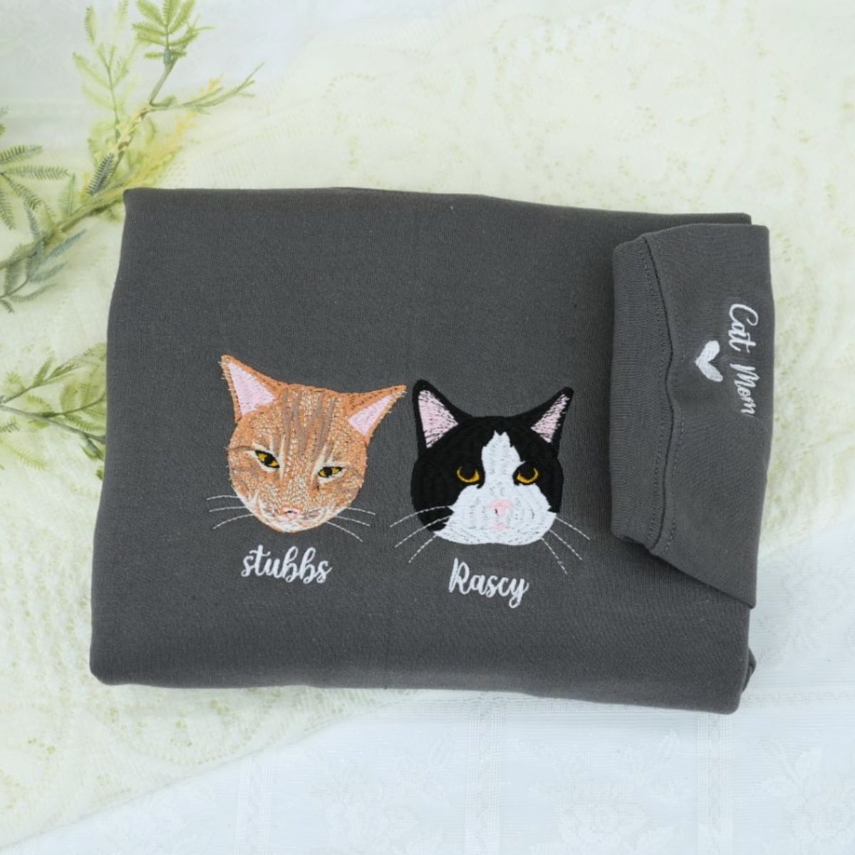 Pet Portrait Custom Hoodies - Cat Face Embroidered Sweatshirts with Names - Premium Cat Lover Gift - Image 3