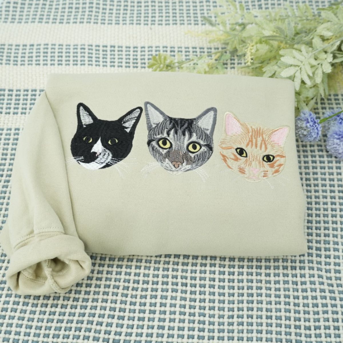 Pet Portrait Custom Hoodies - Cat Face Embroidered Sweatshirts with Names - Premium Cat Lover Gift - Image 6