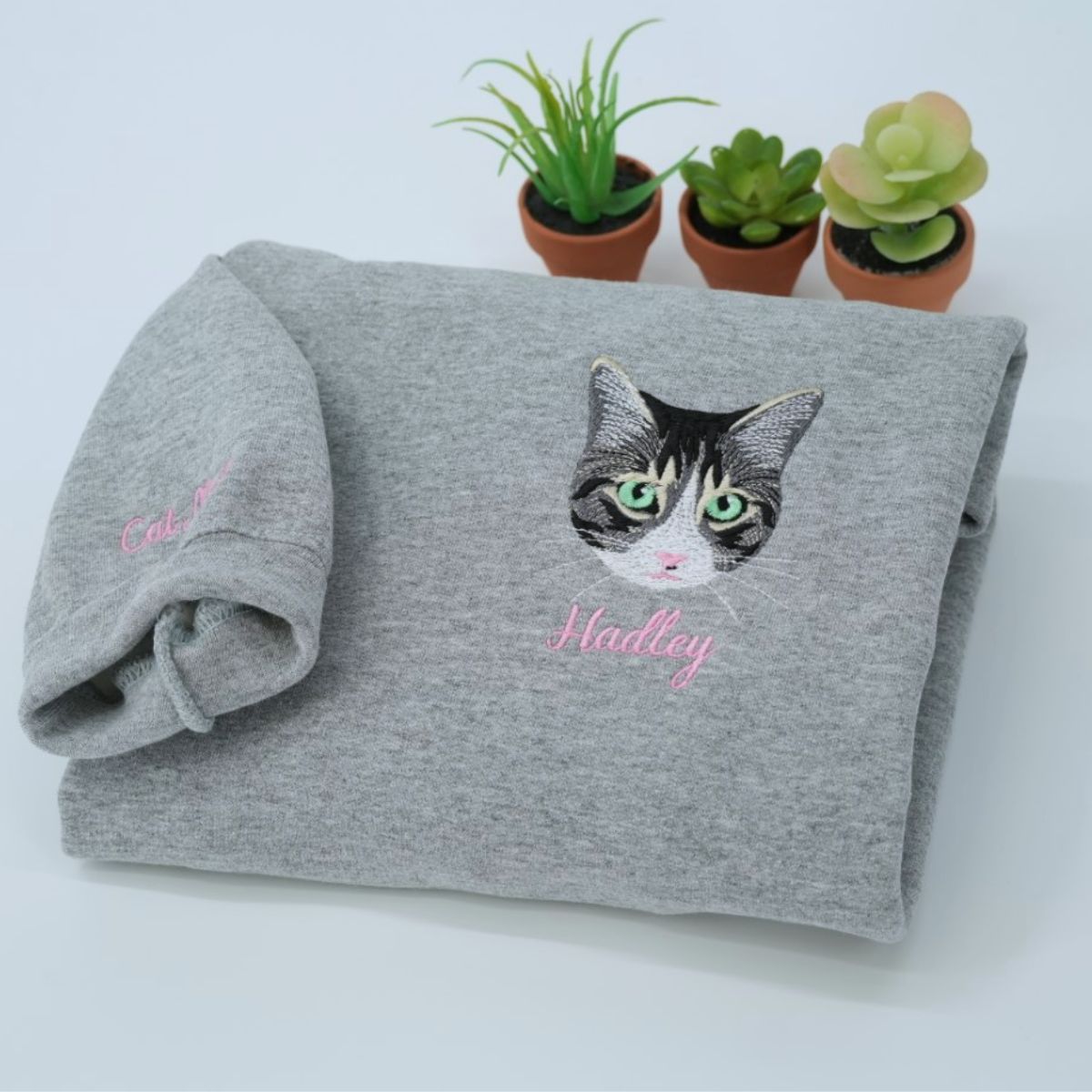 Pet Portrait Custom Hoodies - Cat Face Embroidered Sweatshirts with Names - Premium Cat Lover Gift - Image 7